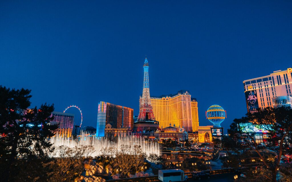 Discovering Vegas Hotels: Average Cost Per Person