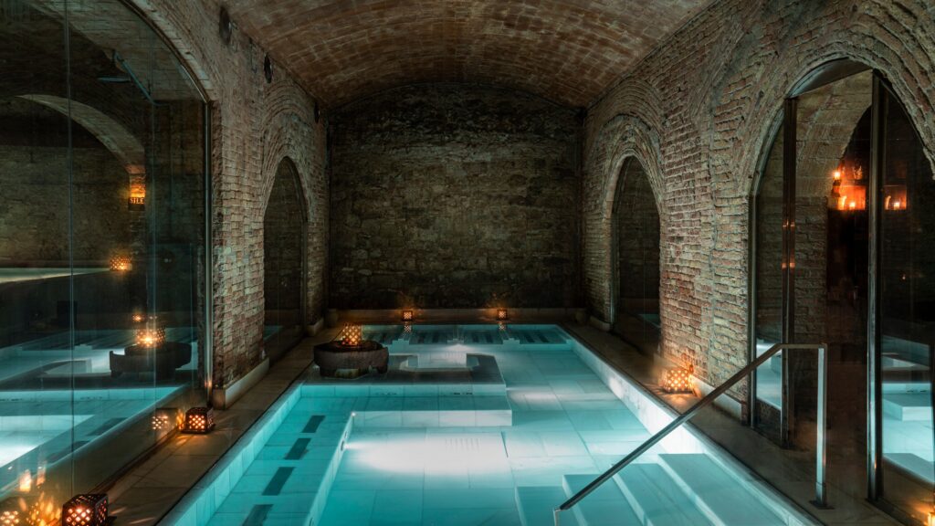 Exploring the Best Luxury Spas in London: Photos and Menus