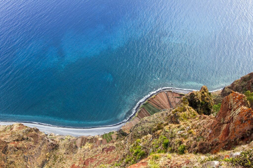 Madeira Island: Holiday Hideaways and Top-Rated Beachfront Hotels Madeira Island: Holiday Hideaways and Top-Rated Beachfront Hotels